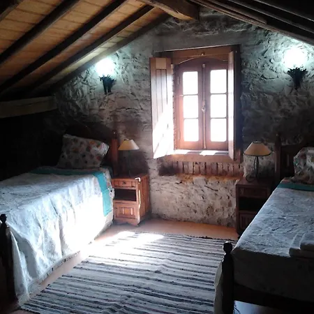 펜션 Alcobaca Villa 알코바카